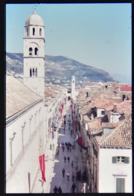 35mm Slide Dubrovnik Street View  Yugoslavia Croatia Interest  FREEPOST in UK