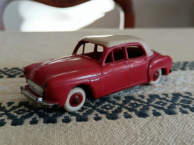 Modèle Réduit Renault Frégate 1956 – Échelle 1/43 Auto Plus – Occasion TBE, Boîte