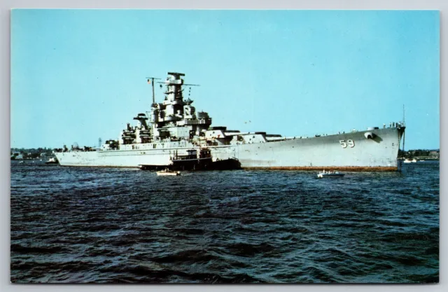 Big Mamie USS Massachusetts From WWII Fall River MA C1960 Postcard N3