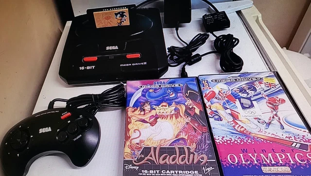Sega Mega Drive 2 II Console with 2  GAMES & Controller - FULL SET UP