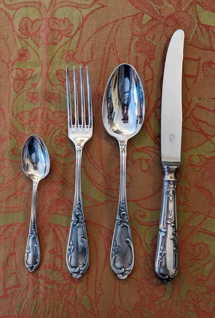 12 Couteaux de table en métal argenté ,style Louis xv, Rocaille, Marly,25,5 cm