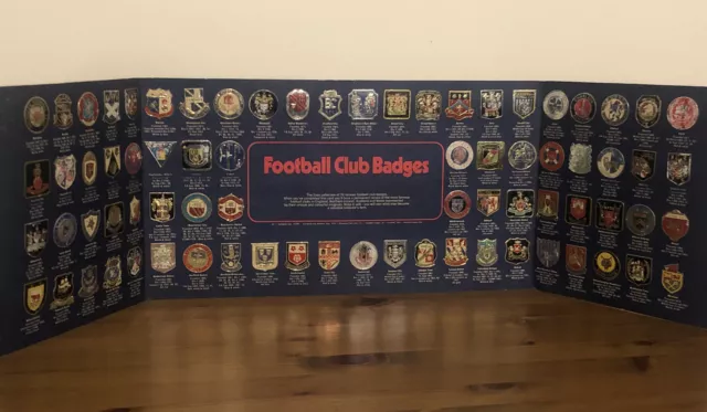 THE ESSO COLLECTION OF FOOTBALL CLUB BADGES 1970s - FULL SET 76 BADGES