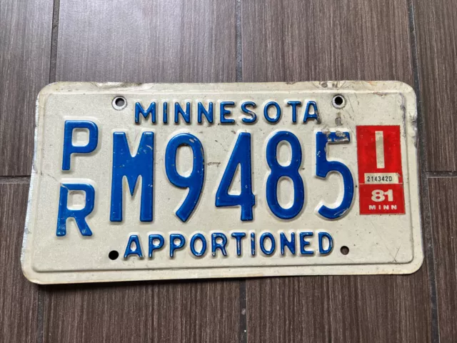 Vintage 1981  Minnesota Pro Rate Apportioned Truck License Plate M9485