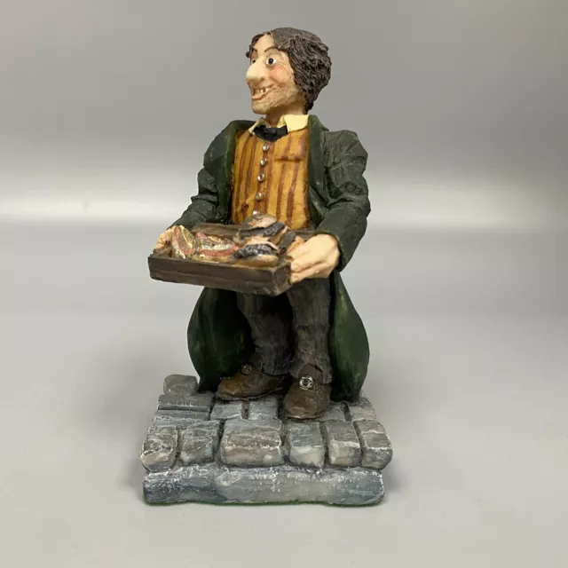 DW35 C. M. O.T.Dibbler Discworld Figuren Clarecraft Statue Frottee Pratchett