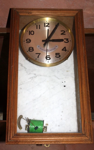 Horloge De Table Ancienne Kopp - Mécanique à Remontage Manuel - Calibre Hippolyte Parrenin X171 - Occasion