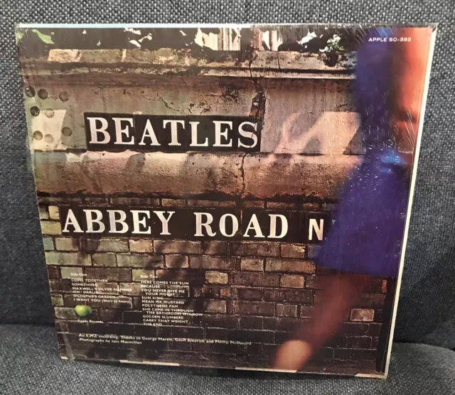 1970's BEATLES ABBEY ROAD RECORD ALBUM NEAR MINT NM ROCK LP's RECORDS VINYL LOOK 2
