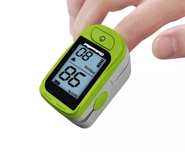 Fingerpulsoximeter Pulsoximeter Finger Puls Oximeter OXIGENO C15D mit Tasche