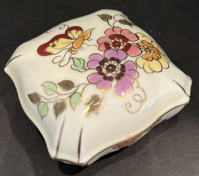 Small Trinket box floral design Zsolnay Hungary 3” x 1 “  vintage hand painted