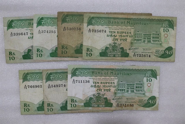 Mauritius - 7 Old Banknotes B27 #403