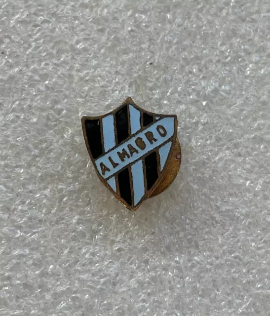 Rare Vintage pin badge ARGENTINA CLUB ATLETICO PLATENSE FOOTBALL CLUB CAP  enamel