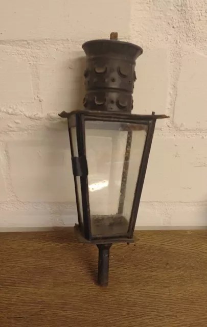 Alte Kutscherlampe für Kerze mit Halterung 33 cm hoch schwarz