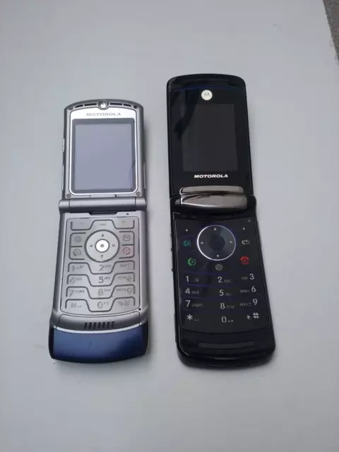 Lot Téléphone Motorola Razr-V3 / Autre À Clapet