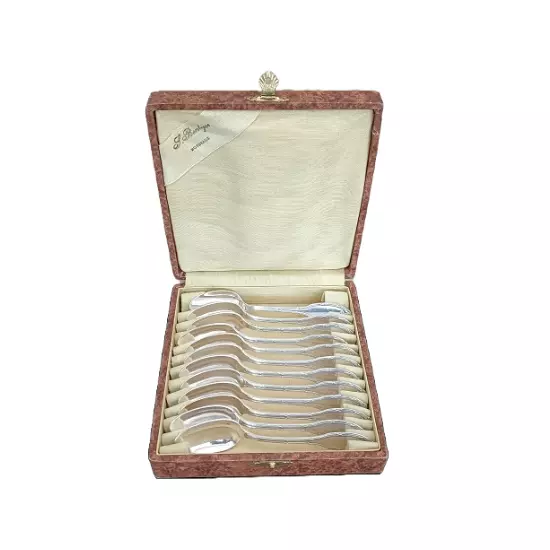 Coffret de 12 cuillères à moka en métal argenté de style Louis XVI