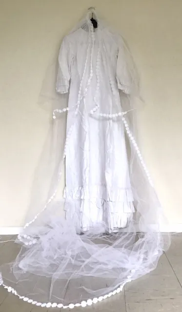 Robe Longue De Mariée Taille 36 Vintage Année 1960 Complète + Jupon + Voile