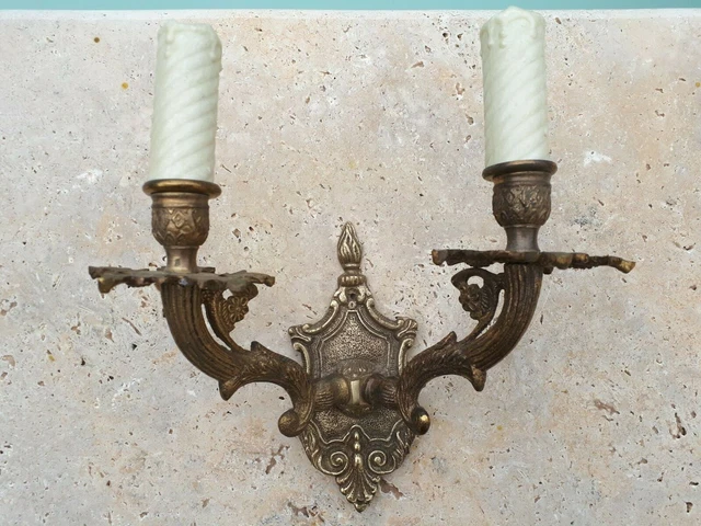 Applique ancienne murale double bougies en laiton (ampoules à petits pas de vis)