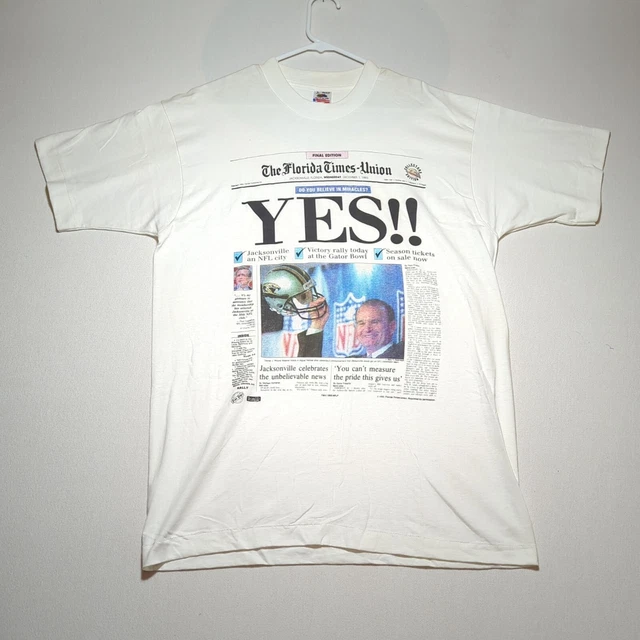 VTG 90s Jacksonville Jaguars NFL 1993 Newspaper T Shirt Size XL