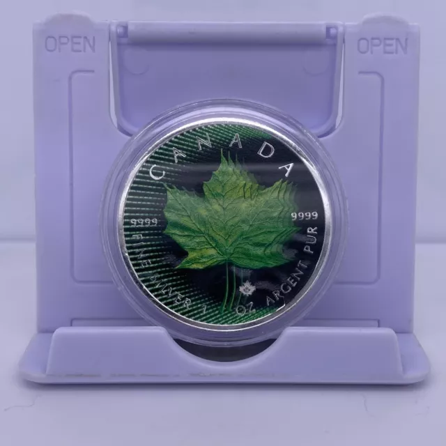 2018 1 Oz $5 Green Maple Leaf 999 Fine Silver Coin + Capsuled
