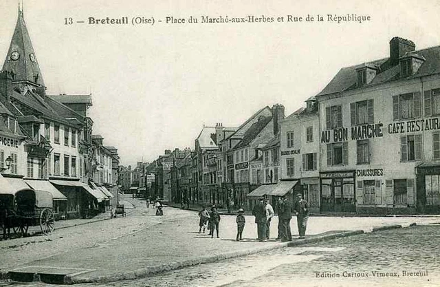 CPA 60 OISE BRETEUIL Place du Marché aux herbes publicité (12465)