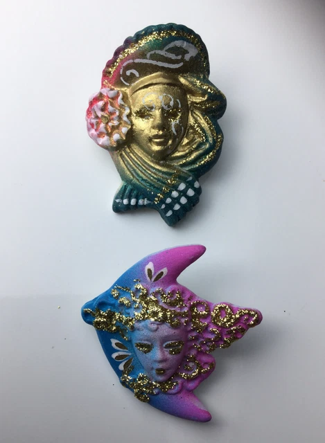 Couple Masks Venetian Blinds Badge Ceramics Art Hand-Painted Made IN Italy