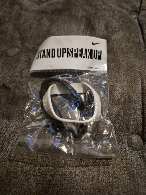 NIKE STAND UP Speak Up Wristband - Size Children £1.99
