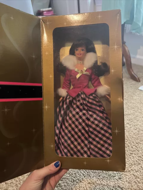 1996 Avon Special Edition WINTER RHAPSODY Brunette Barbie Doll Mattel