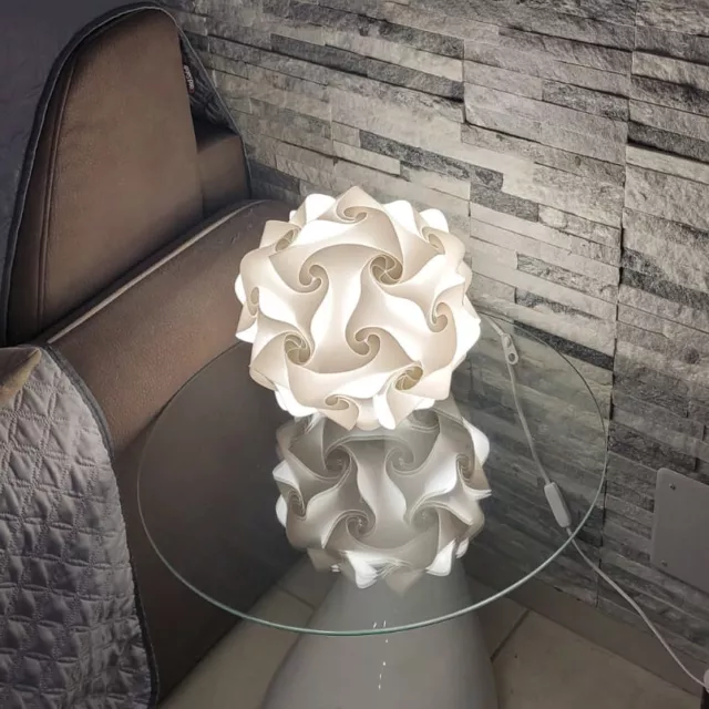 Lampada design moderna da comodino Tavolo Terra FIOCCO Luce sfera colorata LED