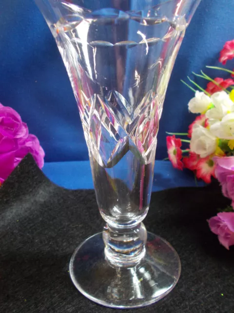 Stunning Stuart Crystal Retro Style Vase - Scalloped / Diamond Cut Vgc # C 233 2