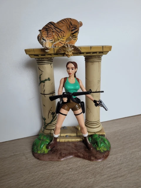 Figurines Lara Croft / Tomb Raider - Collection Figurines Lara Croft / Tomb Raider - Collection