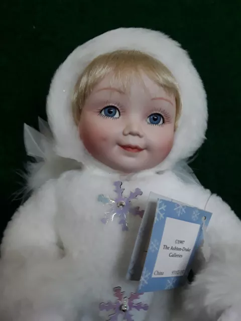 Ashton Drake Doll 9.5" Making Icicles" White Snow Angel 1997 by Titus Tomescu