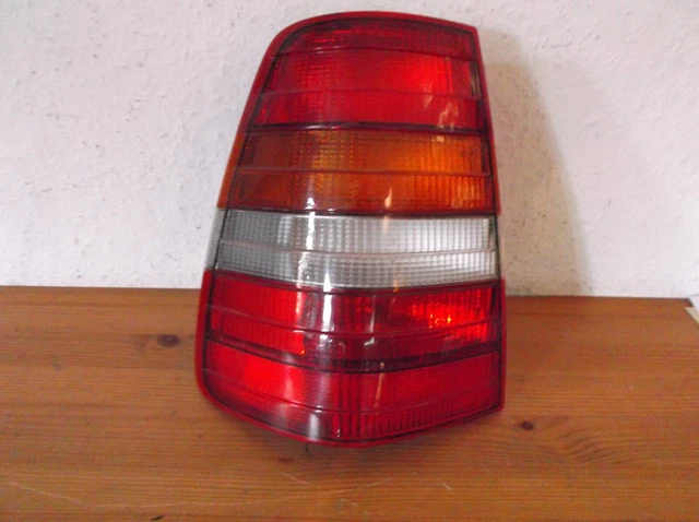 MERCEDES-BENZ W124 KOMBI S124 Rückleuchte Rücklicht Links T Modell EUR ...