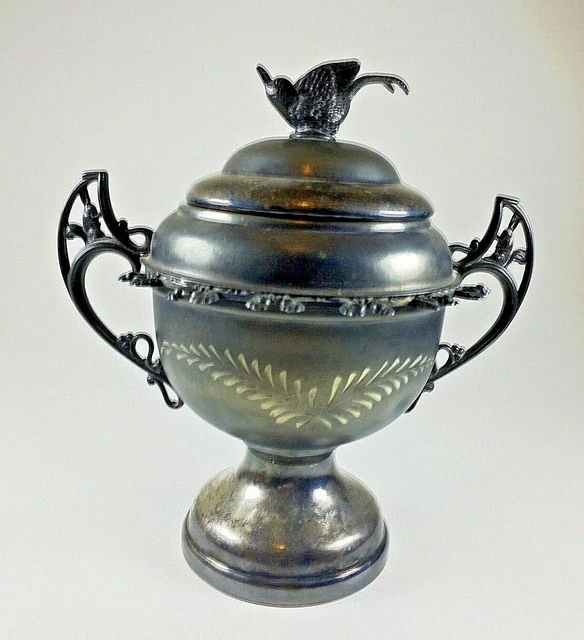 Antique WM A. Rogers Ltd. Hollowware Quadruple Silver-plate Nut Bowl