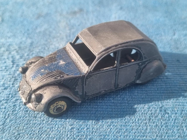 Jouet Ancien Dinky Toys France - Citroën 2CV 1/43 - Réf 558 - Occasion