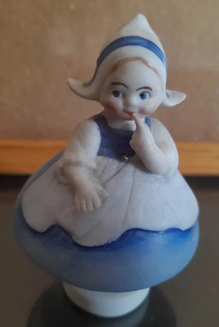 Poupée ancienne porcelaine articulée [ OFES Juillet ] | Clasf