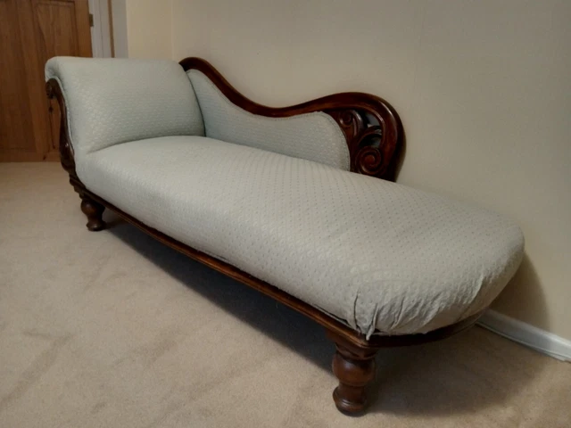 Victorian Chaise Longue