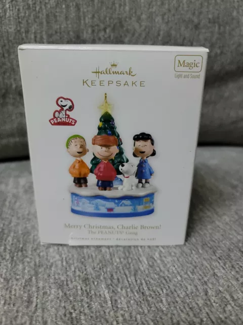 Hallmark Keepsake Ornament Merry Christmas Charlie Brown The Peanuts Gang