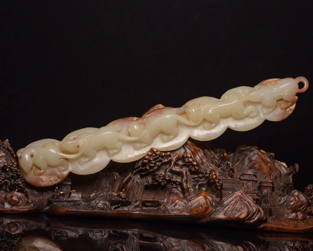 Chinese Exquisite Handmade Mice and Coin carving Hetian Jade Statue