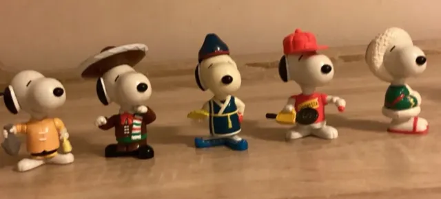 5 X Vintage McDonalds Happy Meal Snoopy Round The World Toys 1999 inc. Mexican