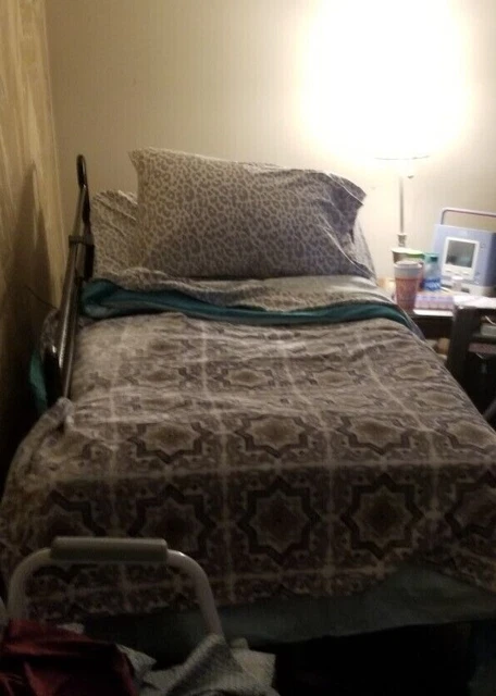 electric hospital bed with gel topper and foam mattress twinXL
