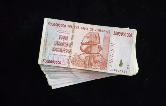 50 pcs x Zimbabwe 5 Billion Dollar bank notes -1/2 bundle / Circulated currency