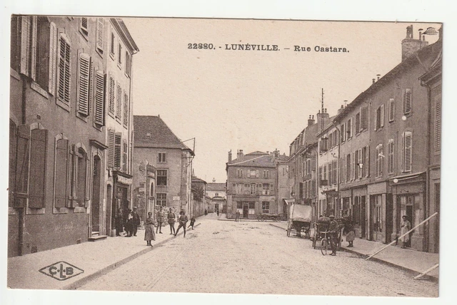 LUNEVILLE - Meurthe et Moselle - CPA 54 - magasins rue Castara