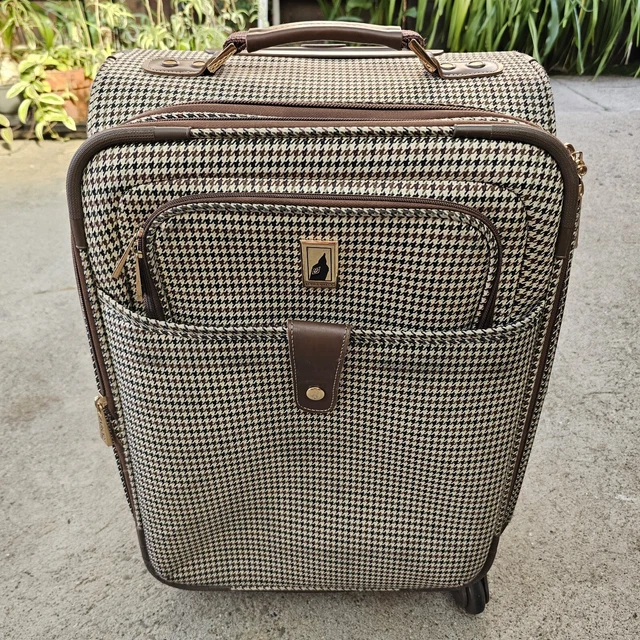 London Fog Vintage Expandable Spinner Luggage Suitcase model 8100 Brown