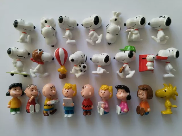 The Peanuts Snoopy Bip Figurines Set - Vintage Figures Collectibles Miniatures