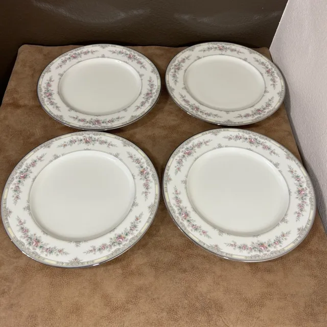 NORITAKE Shenandoah 10.5" Dinner Plates Lot of 4 Ivory Bone China Japan 2437A