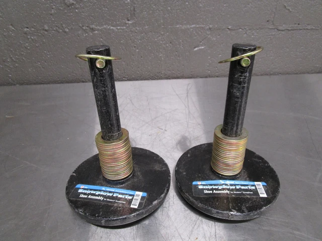 2 New 1303200C Snowplow Shoe Assembly. NEW Replaces Western 49067