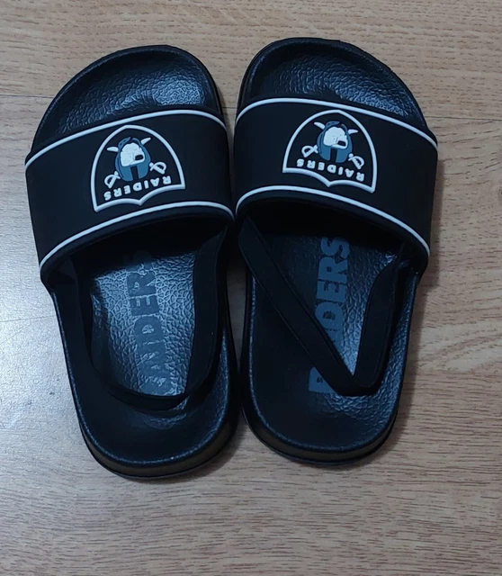 Boys sliders size 6 sales