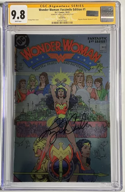 Wonder Woman 1 CGC SS 9.8 signed LYNDA CARTER, Foil Facsimile Variant NM 2023