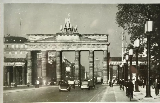 Fotopostkarte Vorkriegszeit Berlin Brandenburger Tor, H.Hartz, ungelaufen