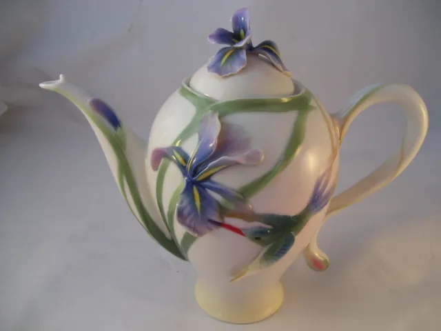 Franz Porcelain Teapot Long Tail Hummingbird Purple Iris FZ00132 James Toai