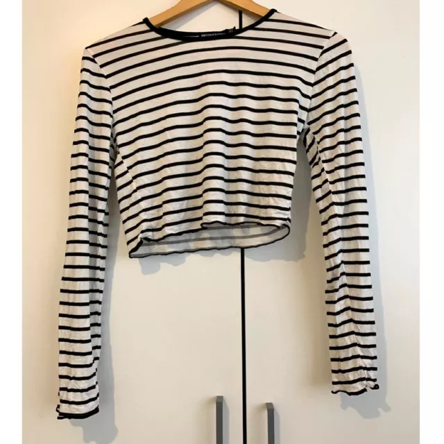 Pretty Little Thing Black & White Striped Top. Size 8. Will Fit 6-10. Never Worn