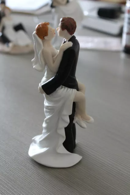 Romantic Kiss Bride Groom True Love Wedding Party Cake Topper Figurine NEW